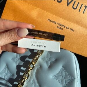 Ombre Nomade Louis Vuitton 2ml Sample